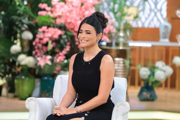 برنامج معكم مني الشاذلي 2024 – حلقة اسماء جلال