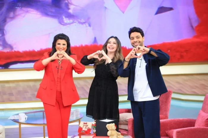 برنامج معكم مني الشاذلي 2025 – حلقة احمد جمال وفرح الموجي