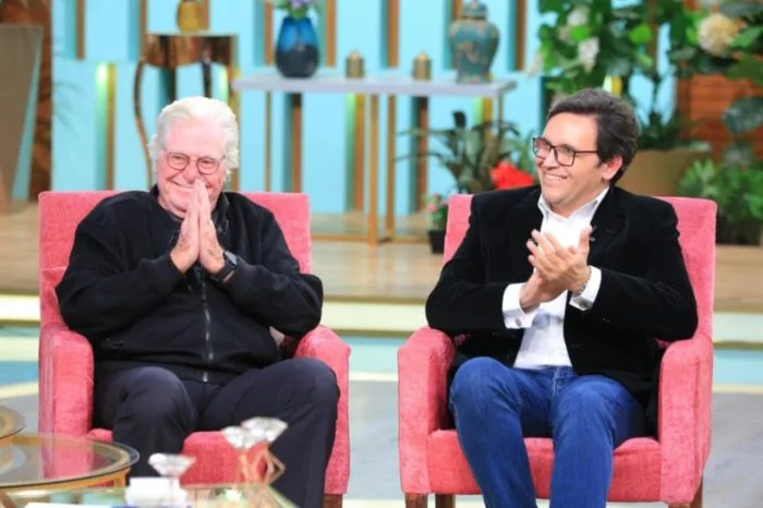 برنامج معكم مني الشاذلي 2024 – حلقة حسين فهمي الجزء الاول